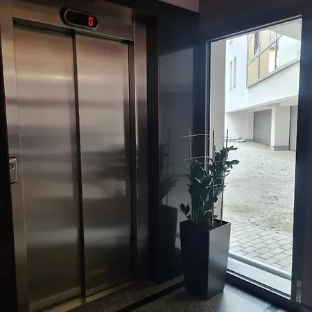 Warta Lux Apartment, Self Check-in 24h, Free Parking * Poznan