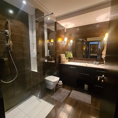 Warta Lux Apartment, Self Check-in 24h, Free Parking *