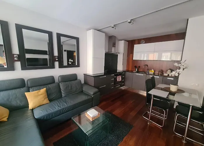 Warta Lux Apartment, Self Check-in 24h, Free Parking Apartment Poznan