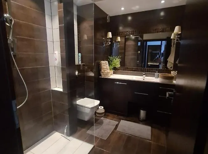 アパート Warta Lux Apartment, Self Check-in 24h, Free Parking